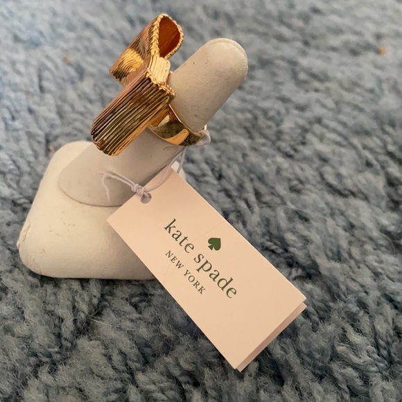 NWT KATE SPADE GOLDTONE RING, SIZE 6 - Picture 4 of 7